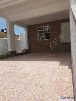 casas - SE VENDE AMPLICA CASA EN COLINAS DE LOS RIOS 20