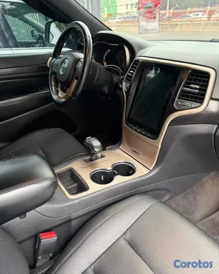 jeepetas y camionetas - JEEP GRAND CHEROKEE LAREDO 2015 8