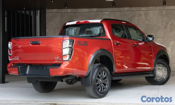 jeepetas y camionetas - Isuzu DMAX 2027 3