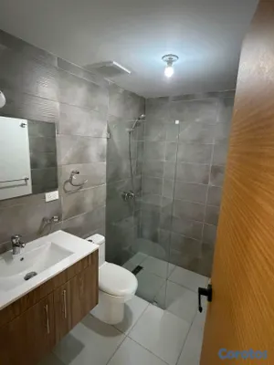 apartamentos - Alquiler de Apartamento con Linea Blanca en el Sector de Gazcue. D. N.  6