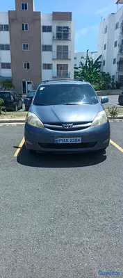 jeepetas y camionetas - Vendo Toyota sienna de oportunidad  2