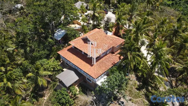 casas vacacionales y villas - Villa en colina con hermosas vista al mar 4