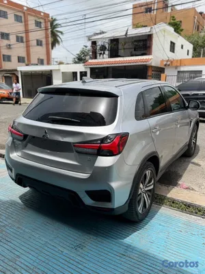 jeepetas y camionetas - Mitsubishi Outlander SE 2021 5