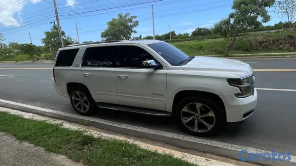 jeepetas y camionetas - Tahoe 15 7
