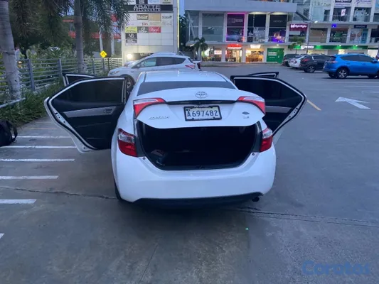 carros - Toyota Corolla 2014, color blanco 3
