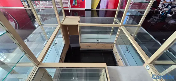 oficinas y locales comerciales - modulo de pasillo en plaza comercial incluido luz mant y planta eléctrica  5