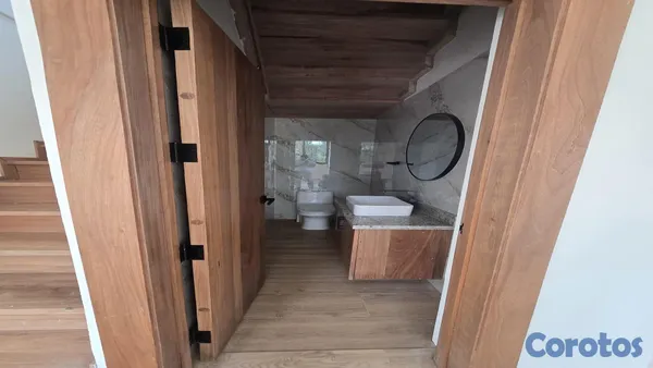 casas vacacionales y villas - Villa Moderna 2 Niveles de| 500m² Terreno en Jarabacoa 8