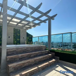 Penthouse en el ultimo piso (390mts) ubicado en el sector de Bella Vista