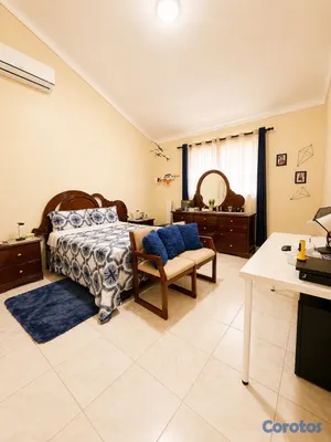 casas - casa de 5 habitaciones con patio y piscina en venta en Altos de Arroyo Hondo III 7