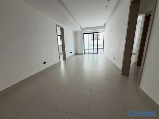 apartamentos - alquiló Evaristo Morales piso 3 dos habitaciones 2.5 baños dos parqueos balcón  5