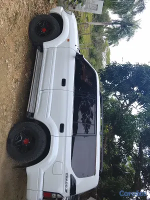 jeepetas y camionetas - Toyota Land Cruiser Prado  4