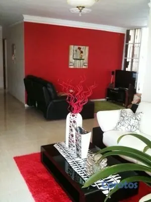 casas - Casa en Venta con amplio Patio y Jardin 2