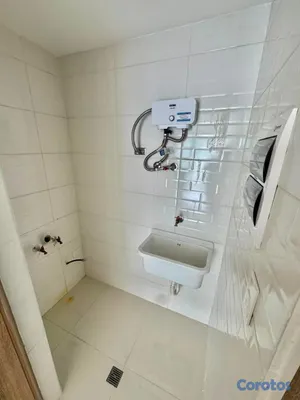 apartamentos - alquiló renacimiento dos habitaciones 2.5 baños parqueo balcón área de lavado  3