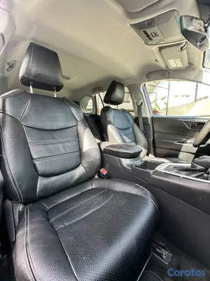 jeepetas y camionetas - 2024 TOYOTA RAV4 LE PLUS 💰 9