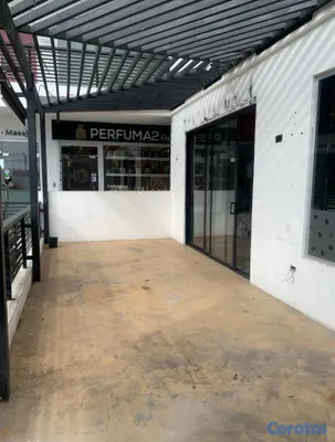 oficinas y locales comerciales - LOCAL EN RENTA EN LOS PRADOS 4