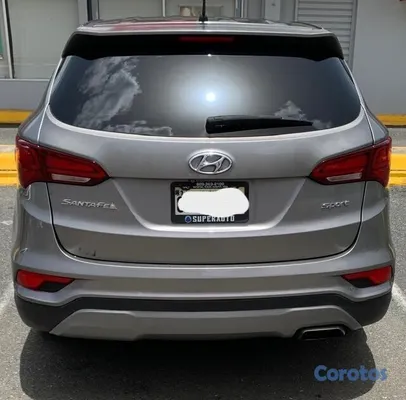 jeepetas y camionetas - Hyundai Santa Fe Sport 2018 2.4 L 3
