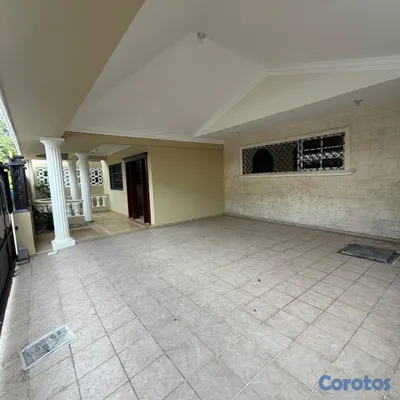 casas - Vendo hermosa casa de dos niveles en San Geronimo, Distrito Nacional. 12