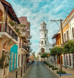 VENDO Local Comercial en la Zona Colonial