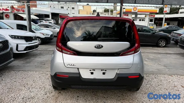 otros vehiculos - KIA SOUL LX 2020 7
