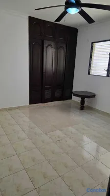 apartamentos - Alquilo en Av. Enriquillo excelente residencial cercano al Bravo 105 mts, 2hab 13
