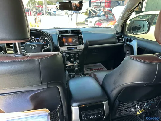 jeepetas y camionetas - Toyota land cruicer prado vxl 2020 7