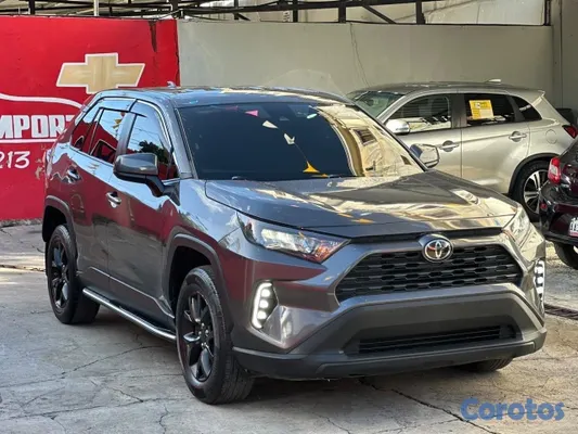 jeepetas y camionetas - Toyota RAV LE 2022 
 2