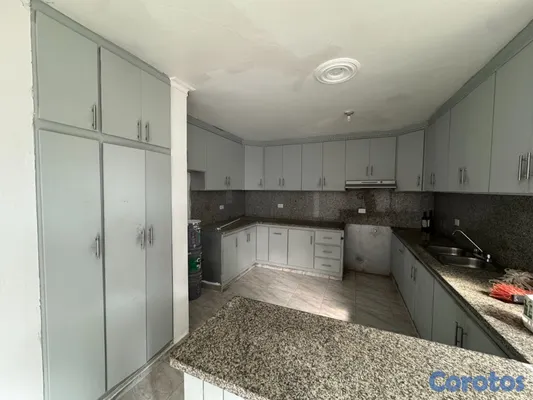 casas - Casa de 2 viviendas independientes en Venta en San 8