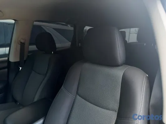 jeepetas y camionetas - Nissan pathfinder 2020 SV  6