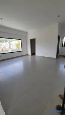 oficinas y locales comerciales - Local en alquiler en Jardines del Arroyo Jacobo Ma 2