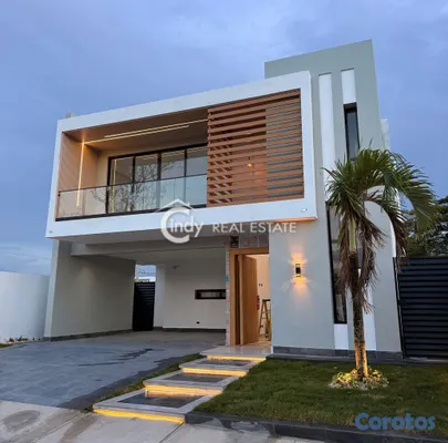 casas - Casa en 2 Nievel en Venta, 4 Habitaciones, 4.5 Bañ 4