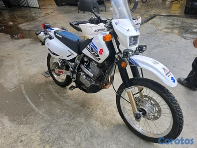 SUZUKI DR650 DUAL 2025 DE LA CASA