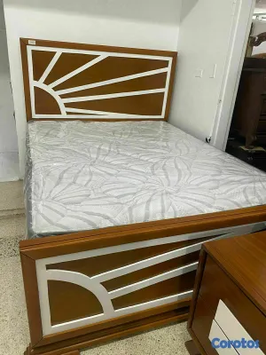 muebles y colchones - *JUEGO DE HABITACIÓN*

JUEGO DE HABITACIÓN SOL DEL CARMEN 
PINO AMERICANO 

 3