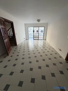 ALQUILO apartamento Piso 2 En el Evaristo Morales 