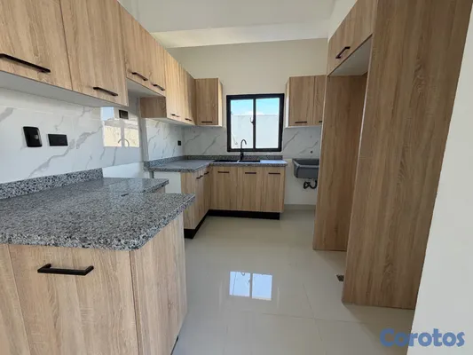 apartamentos - vendo nuevo klm 10 avenida independencia dos habitaciones dos baño no parqueo  10