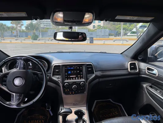 jeepetas y camionetas - EN VENTA | JEEP GRAND CHEROKEE LAREDO 2015 4
