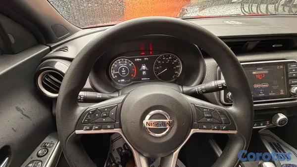 jeepetas y camionetas - NISSAN KICKS SV 2020 RECIEN IMPORTADA CLEAN CARFAX 4