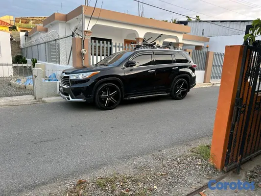 jeepetas y camionetas - Toyota higlander le 2016 clean carfax  10