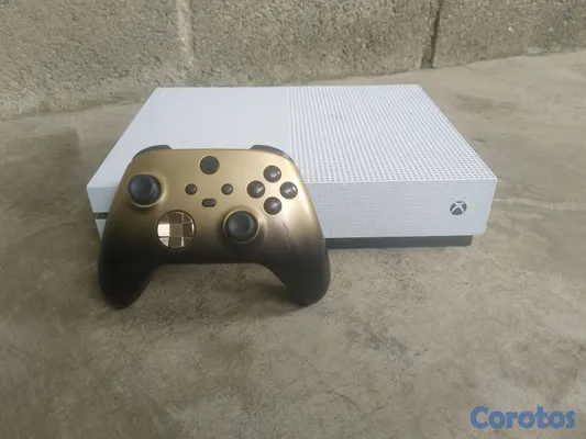 consolas y videojuegos - Xbox one s
en venta y también cambio  3