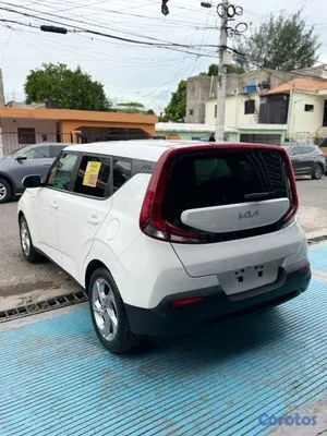 jeepetas y camionetas - Kia Soul LX 2022 5