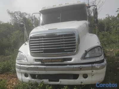 FREIGHTLINER COLUMBIA 120