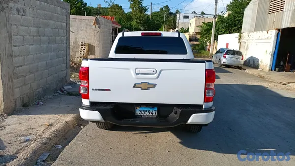 jeepetas y camionetas - Chevrolet colorado 2.8 diesel  3