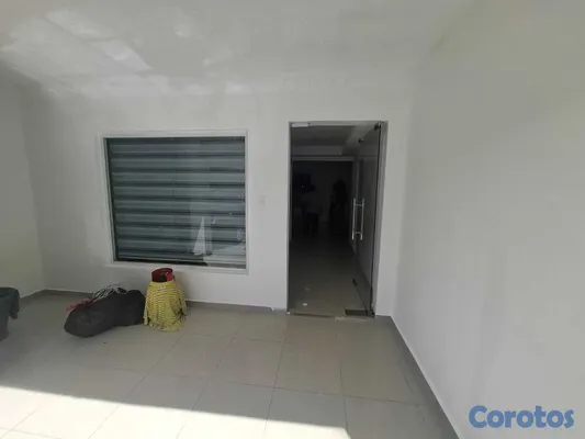 oficinas y locales comerciales - Local Comercial en LOS PRADOS 17
