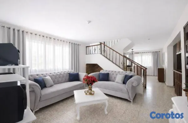casas - Casa en Venta de Dos Niveles en Miramar 4
