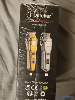 salud y belleza - Disponible juego de  máquina de recortar manca HatteKer modelo RFC-676 sellado 