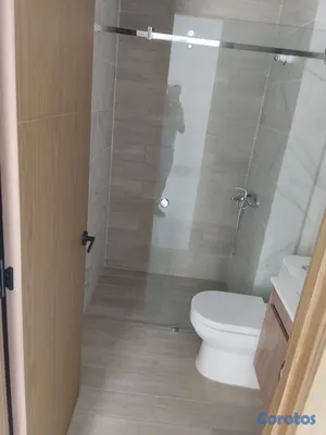 apartamentos - Se alquila Amplio apartamento en Torre Nueva y Moderna – Bella Vista, 4to nivel. 14