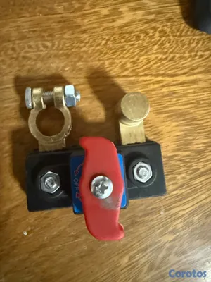 accesorios para vehiculos - Desconector de bateria 3