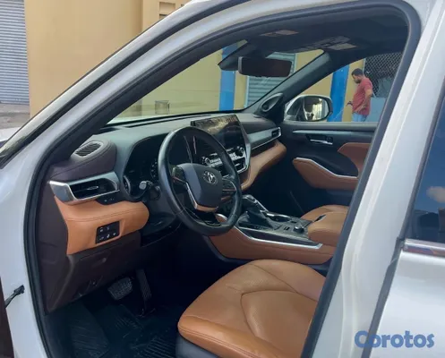 jeepetas y camionetas - 2020 Toyota Highlander Platinum 2