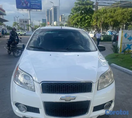carros - Chevrolet Aveo 2013  2