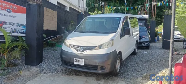 jeepetas y camionetas - Nissan NV 200 2021 5