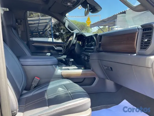 jeepetas y camionetas - Chevrolet Silverado High Country Duramax 2023 9